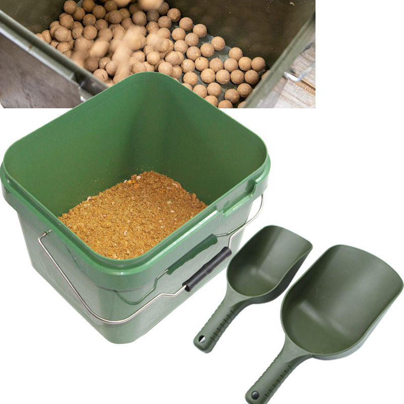 Fishing Lure Spoon - 1個入り 投餌用スプーン ベイトスクープ 鯉釣り用ツール 粒状餌用 バンナーや鯉釣り用ルアー
